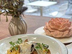 -潮一不贰·法式甜品·生日蛋糕·西式简餐(外滩店)