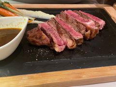 -龙虾酒吧扒房(宁波香格里拉店)