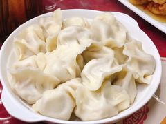 猪肉酸菜饺子-哈尔滨饺子王·东北菜(鱼鳞浃路店)