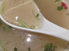 -民族手抓羊肉馆·滩羊手抓·烤全羊