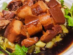 特色东坡肉-山水茶艺馆·点心粤菜·30年老字号