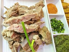 -沙枣树辣子鸡•新疆家常菜(喀什西路店)