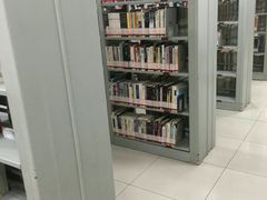 -石景山区图书馆(八角南路)
