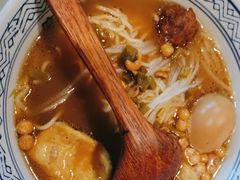 -魔都三兄弟酸辣粉·蘸卤炸串(虹桥万科店)