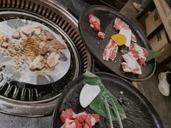 -匠牛亭·锅物烧肉放题自助(昆百大·泰业城店)
