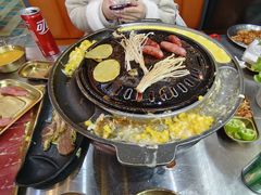 -胡悦里韩式烤肉(芝罘万达广场店)