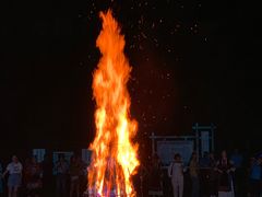 -高荡千年布依古寨旅游景区