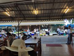 店内环境-拉威海鲜市场