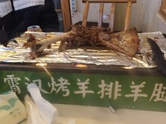 -霄汉牛三鲜湖北砂锅菜(万松园2店)
