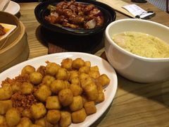 -新大咀港式茶餐厅(宝山万达店)