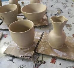 -泥娃娃DIY陶吧(易生活购物公园店)