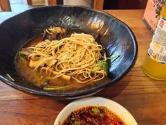 -万记麻辣烫国展总店