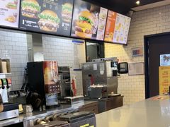 -汉堡王(梅村服务区南店)