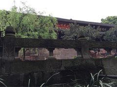 -峨眉山报国寺