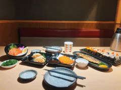 -万岁料理回转寿司(华贸店)