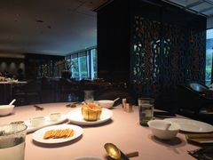 靠窗位-新荣记(南京西路店)