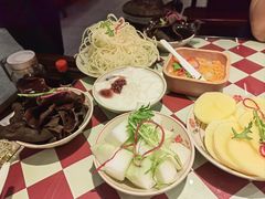 -赵美丽重庆火锅(西安直营总店)