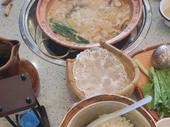 -阿婆情腊排骨火锅(金虹路店)