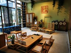 -光海书局(南京东路第一百货店)