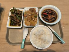-老乡鸡(西岸凤巢店)