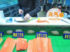 -渔人湾码头海鲜市场负二楼
