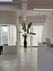 -Hello Lady发型设计