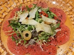 腌制生牛肉片配帕尔马芝士-牛排家(北京王府井澳门中心店)