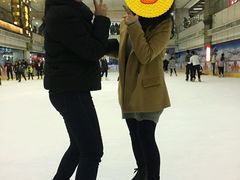 -正佳冰河湾真冰滑冰场