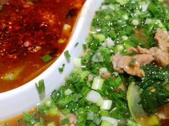 鸳鸯水煮牛肉-成都吃客(九眼桥店)