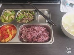 -爱的果实月嫂育婴师(世纪东方店)