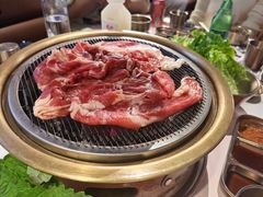 厚切五花-西塔老太太泥炉烤肉(望京一店)