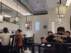 -小菜园新徽菜(镇江丹阳吾悦店)
