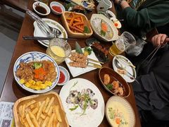 -8PINTS八品脱·日料·烧鸟·精酿小酒馆(莘庄店)