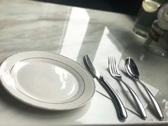 -芳草地西式融合餐厅(回龙窝店)