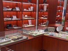 -吴良材眼镜(南翔印象城MEGA店)