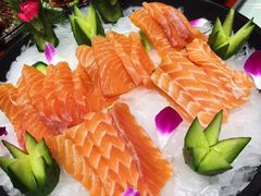 -海派美食·家宴海鲜青岛菜·石锅鲽鱼头(东方城店)