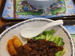 -横琴湾畔餐厅(长隆海洋王国白鲸剧场店)