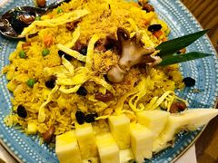 菠萝海鲜炒饭-苏梅花园(群星城店)