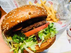 -The Habit Burger Grill 哈比特汉堡(复兴soho店)