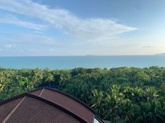 -三亚湾海居铂尔曼度假酒店