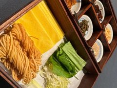 -鲁采LU STYLE(新天地店)