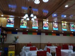 -乡土特色.冷锅鱼.牦牛肉汤锅