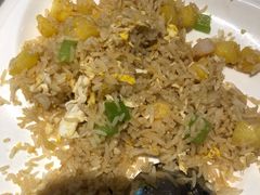 -东椰·海南椰子鸡火锅(朝阳门店)