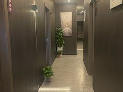 -鹿栖.精油SPA(金山世纪城店)