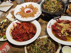 -叶派龙虾•招牌香辣蟹·海鲜(中海国际店)