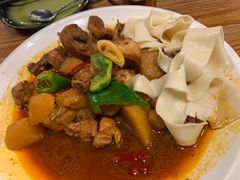 沙湾大盘鸡-塔哈尔·新疆盛宴(城西银泰店)
