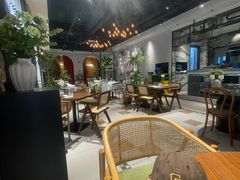 -Osteria Garden 生蚝花园餐厅(原进贤路店)