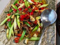 小炒家猪拆骨肉-T館·花园艺术餐厅