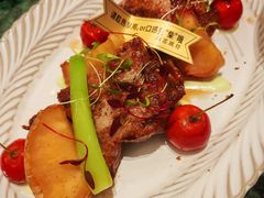 -秘密旅行Bonjour(黑金冠 江南西店)