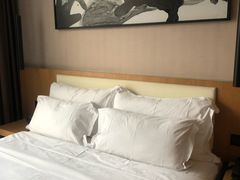 -优逸酒店(柳州窑埠古镇万象城店)